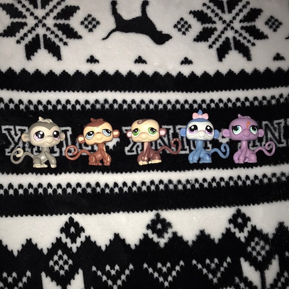 Littlest Pet Shop Monkeys!! - Picture 1 of 6